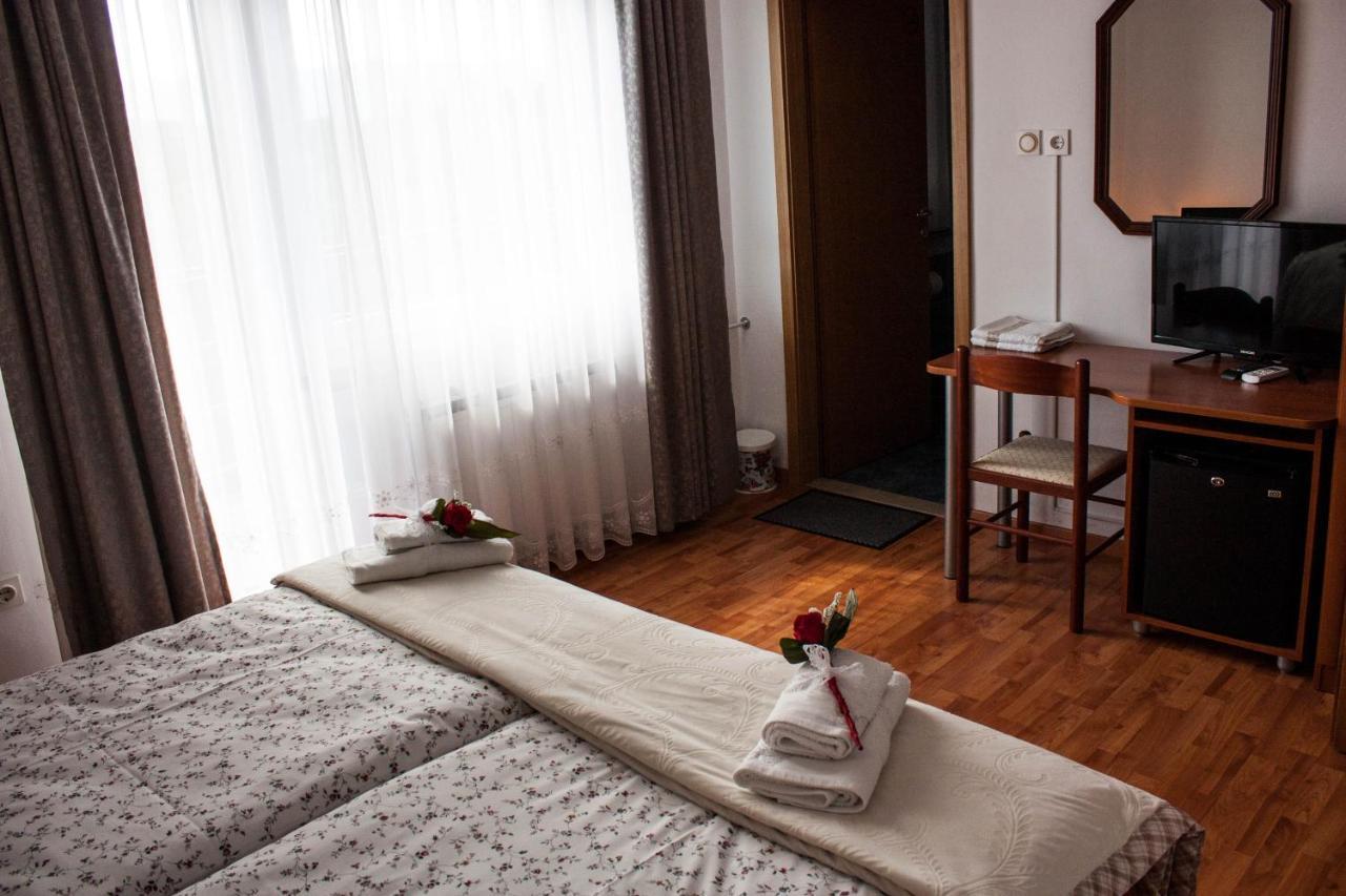 Rooms Kapelj Postojna Exterior photo
